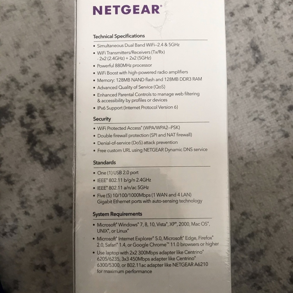 Netgear Smart WiFi Router - Picture 4 of 4